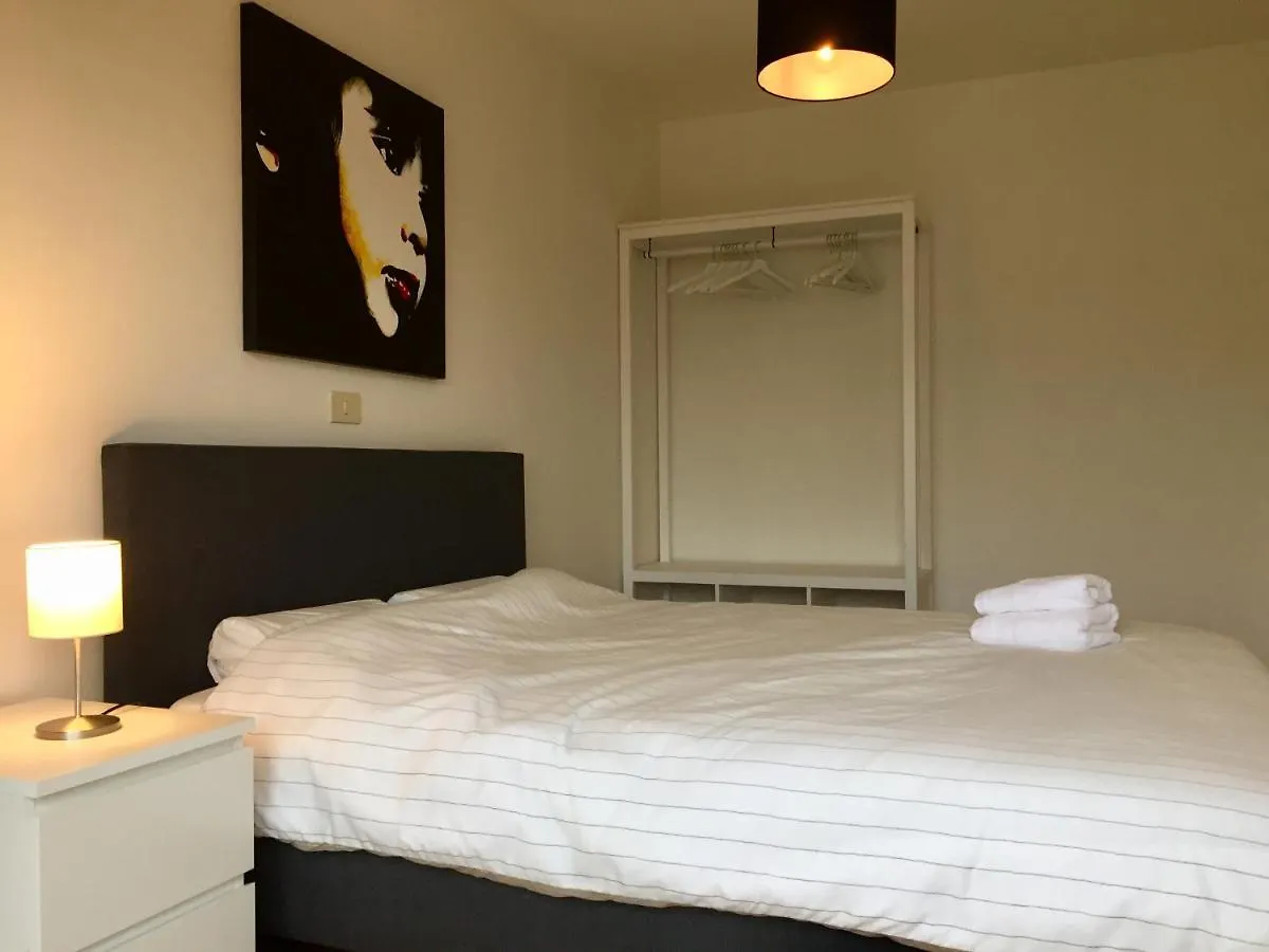 Rustig Appartement Met Zeezicht Dicht Bij Het Centrum Oostende